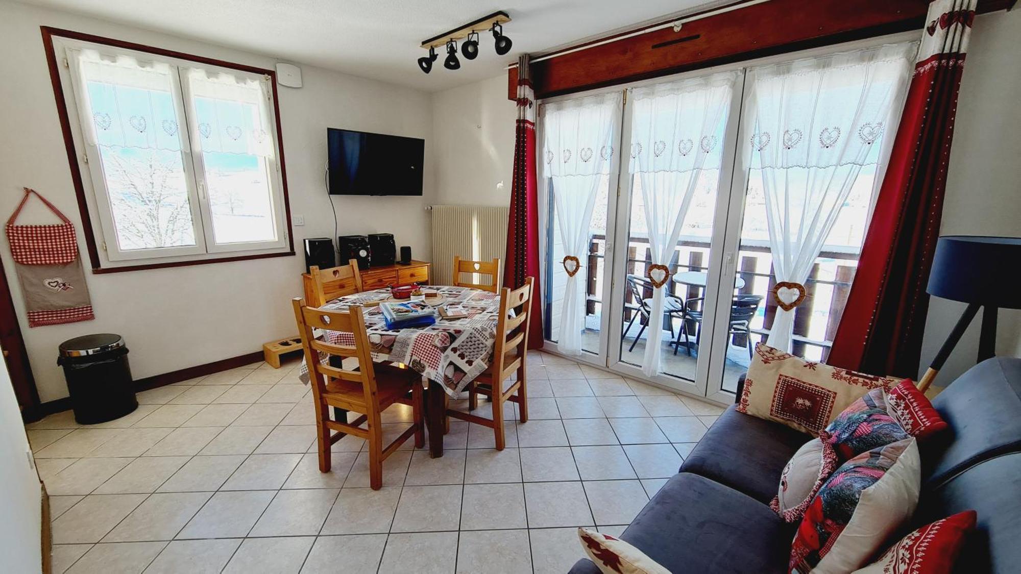 Mv Vacances Les Rousses Exterior photo